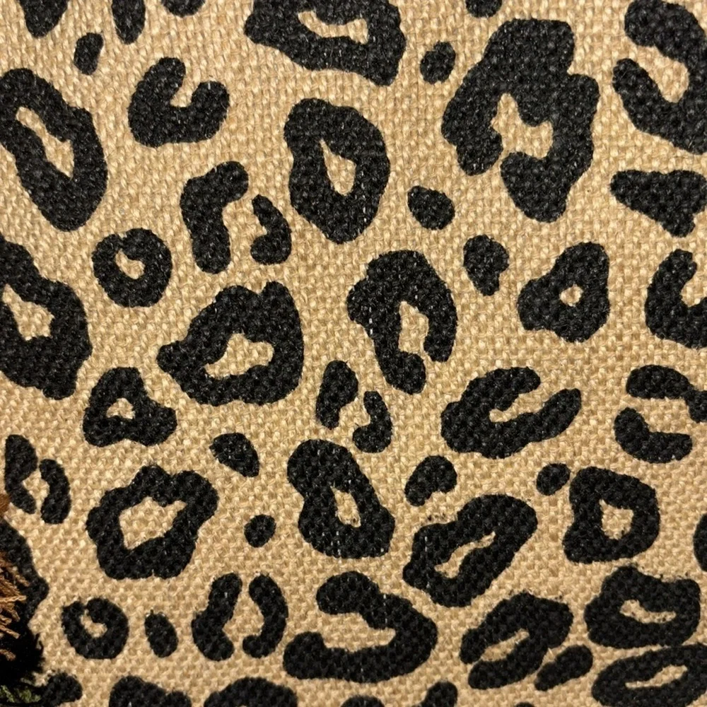 AMERICA & BEYOND TAN AND BLACK LEOPARD PRINT JUTE/CANVAS TOTE WITH TASSEL
